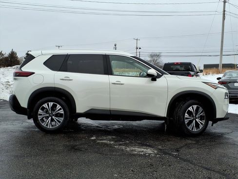 Certified 2023 Nissan Rogue SV w/ SV Premium Package image 2