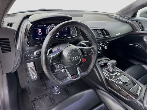 Used 2021 Audi R8 V10 performance image 9