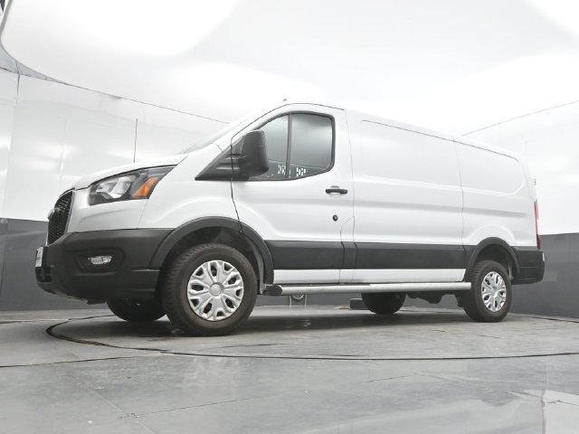 Used 2025 Ford Transit 250 Low Roof w/ Exterior Upgrade Package RWD image 39
