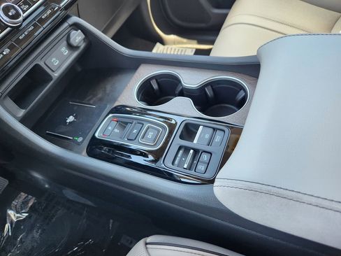 New 2026 Honda Pilot Elite image 16
