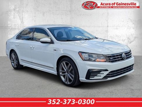 Used 2017 Volkswagen Passat 1.8T R-Line image 1