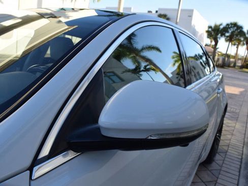 Used 2019 Jaguar XJ Collection image 32