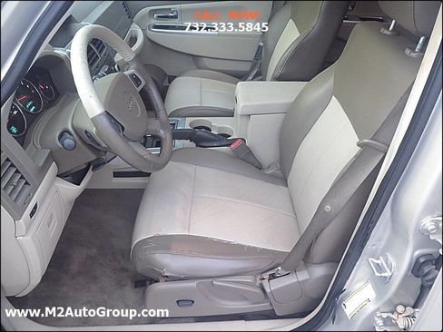 Used 2008 Jeep Liberty Limited w/ Premium Group image 14