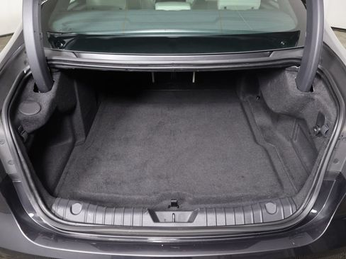 Used 2024 Jaguar XF R-Dynamic SE AWD/4WD image 19