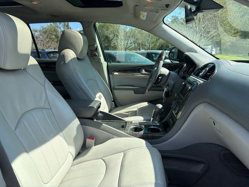 Used 2014 Buick Enclave Premium w/ Trailering Provision Package image 17