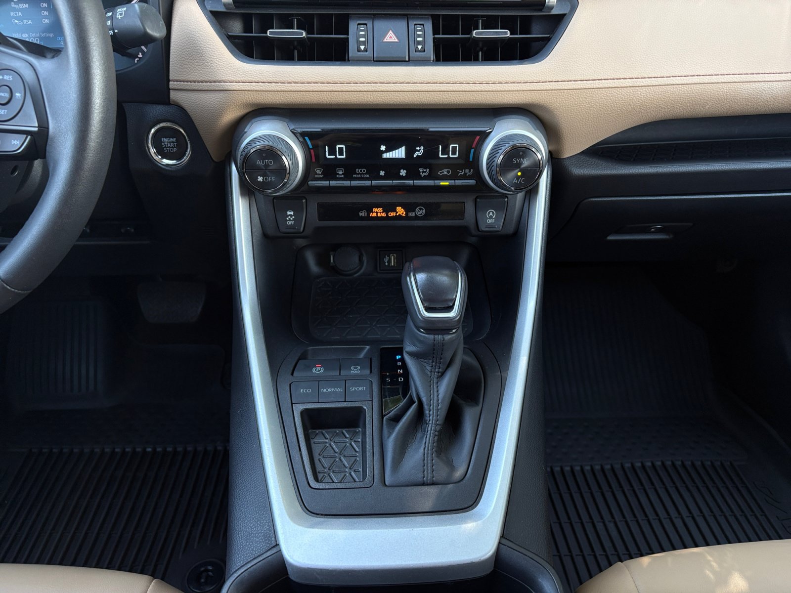 Used 2024 Toyota RAV4 XLE Premium FWD image 22