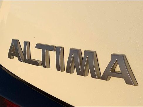 Used 2023 Nissan Altima 2.5 SL image 30