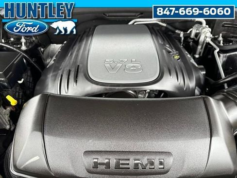 Used 2022 Dodge Durango R/T w/ Blacktop Package image 10