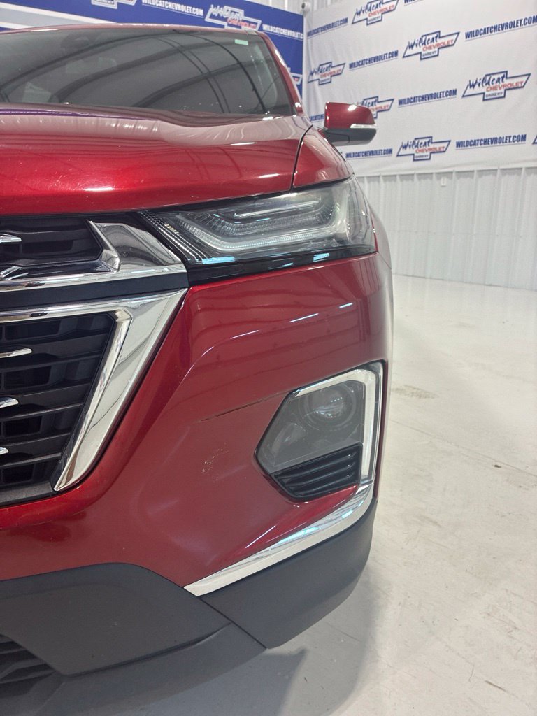 Used 2023 Chevrolet Traverse LT AWD/4WD image 10