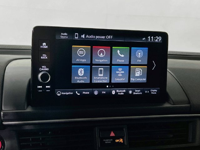 Used 2025 Honda Pilot Black Edition image 17