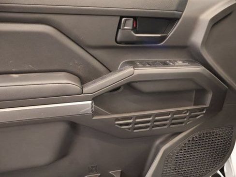 New 2026 Toyota Tacoma SR5 RWD image 9