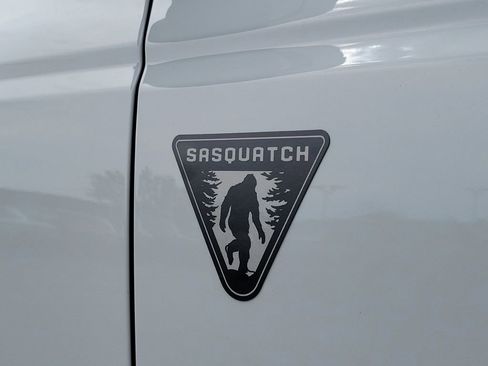 New 2026 Ford Bronco 2-Door AWD/4WD image 10