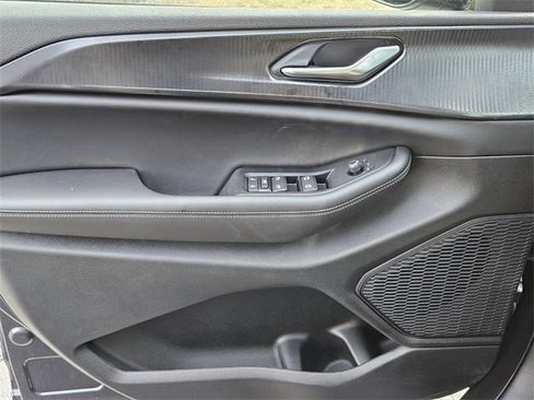 New 2025 Jeep Grand Cherokee Altitude image 25