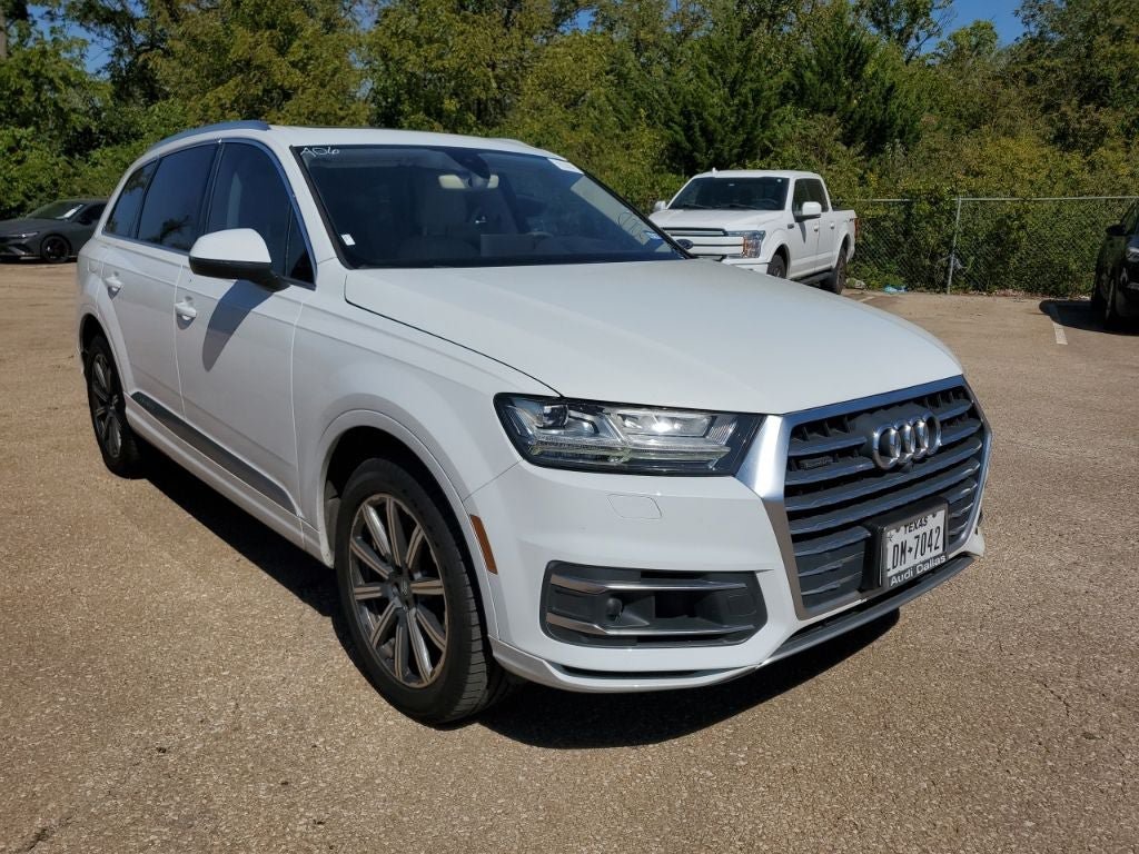 Used 2017 Audi Q7 3.0T Prestige AWD/4WD image 4
