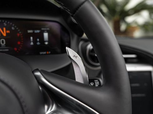 New 2026 McLaren 750S Spider image 12