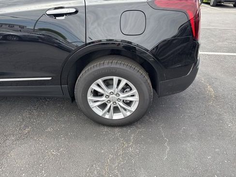 Used 2025 Cadillac XT5 Luxury w/ LPO, Floor Liner Package FWD image 15