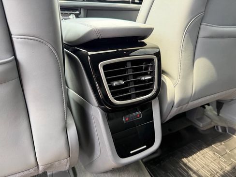 Used 2021 Lincoln Nautilus Reserve FWD image 20