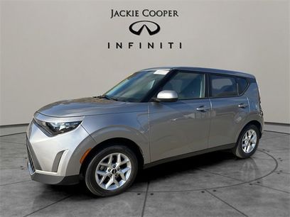 Used 2024 Kia Soul LX w/ Option Group 015