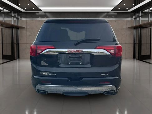 Used 2017 GMC Acadia Denali w/ Technology Package image 6