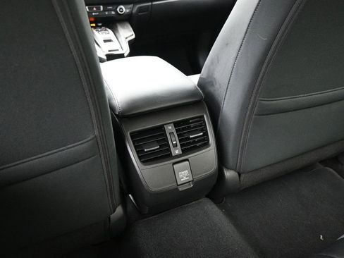 Used 2019 Honda Clarity Plug-In Hybrid image 21