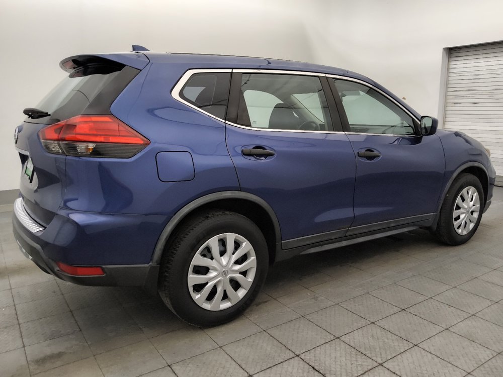 Used 2017 Nissan Rogue S FWD image 10