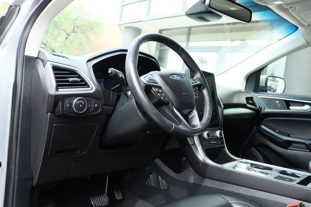 Used 2022 Ford Edge SEL AWD/4WD image 39