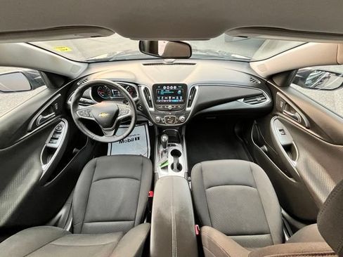Used 2016 Chevrolet Malibu LT FWD image 21