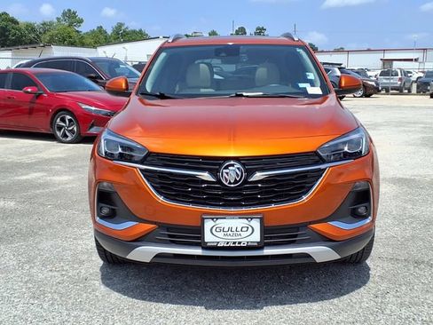 Used 2023 Buick Encore GX Essence w/ Experience Buick Package FWD image 4