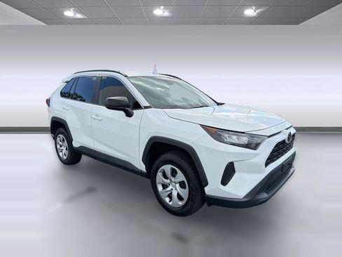 Certified 2021 Toyota RAV4 LE image 6