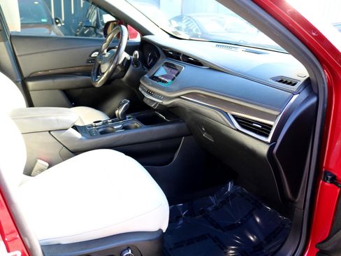 Used 2019 Cadillac XT4 Sport image 42