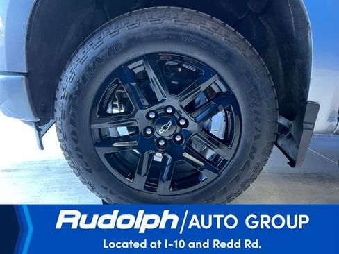 Used 2025 Chevrolet Silverado 1500 Custom w/ Turbomax Blackout Package image 34