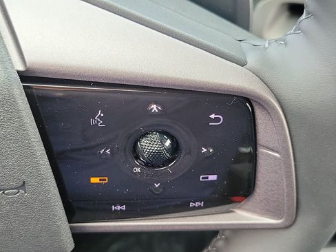 New 2026 Nissan Leaf SV+ w/ Floor Mat Package (SV+) image 6