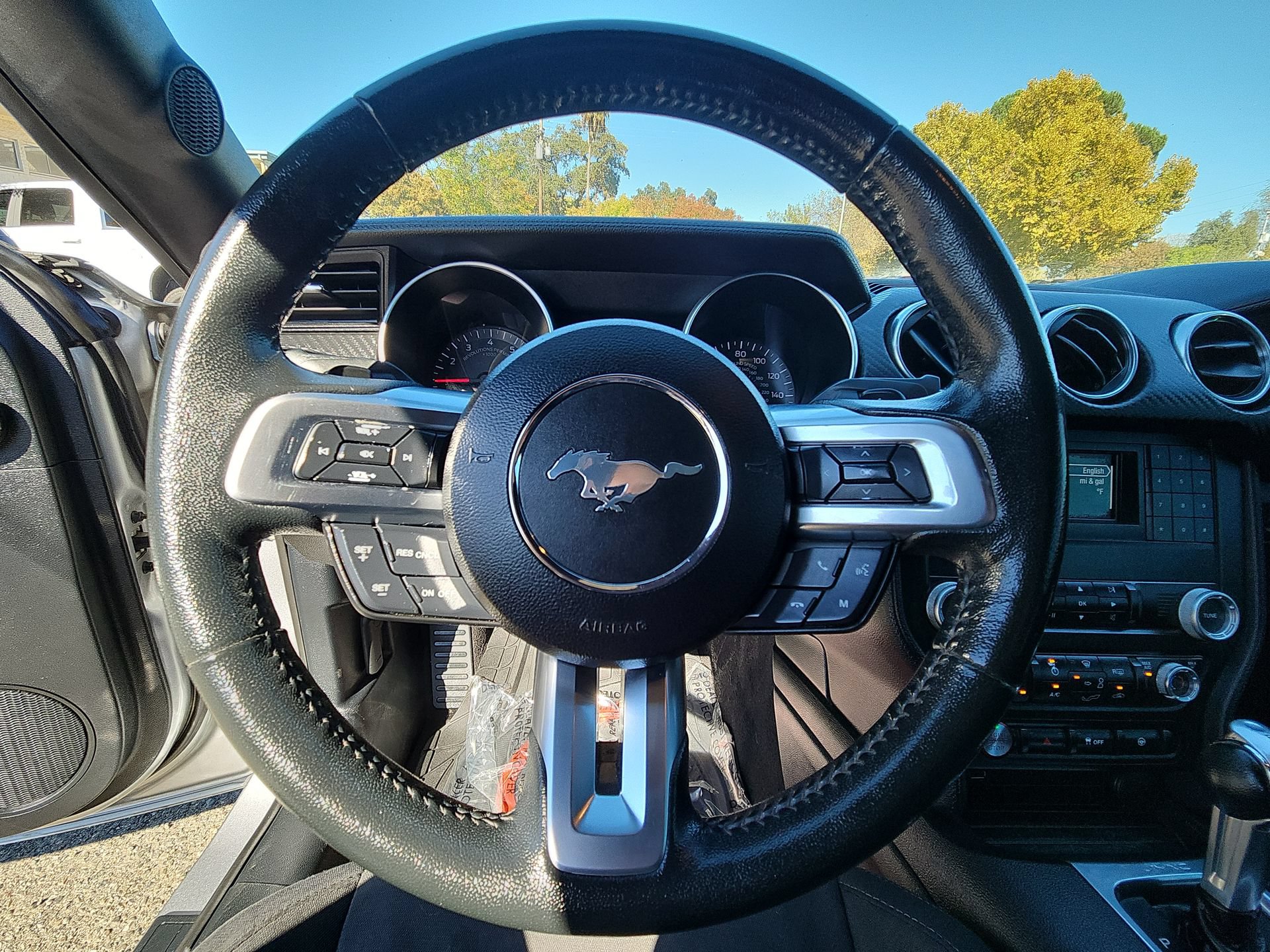 Used 2020 Ford Mustang Coupe RWD image 11