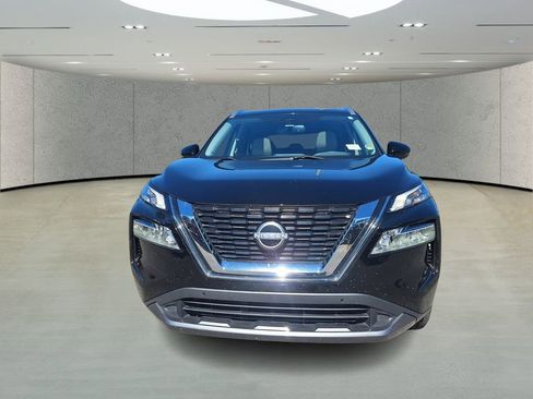 Certified 2023 Nissan Rogue SL w/ SL Premium Package image 8