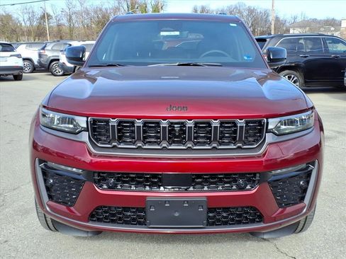 New 2026 Jeep Grand Cherokee Limited Reserve image 9