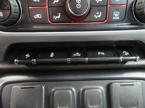 Used 2016 GMC Sierra 1500 SLT w/ SLT Premium Package image 40