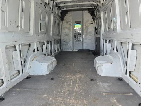 Used 2013 Mercedes-Benz Sprinter 3500 w/ Premium Pkg image 16