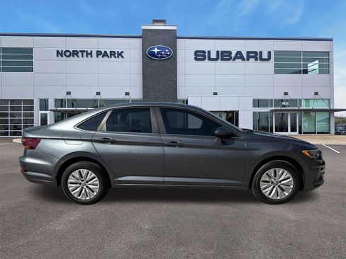Used 2019 Volkswagen Jetta S FWD image 2