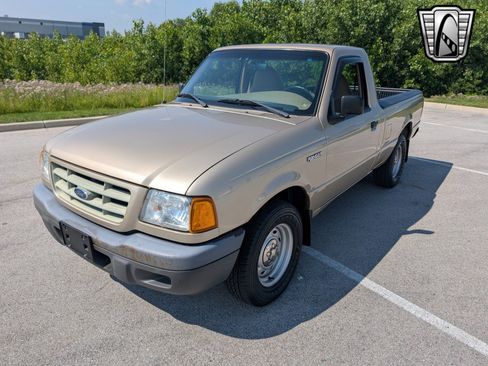 Used 2002 Ford Ranger 2WD Regular Cab image 2