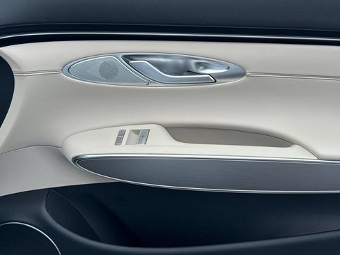 New 2026 Genesis GV70 2.5T Select AWD/4WD image 14