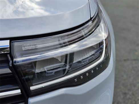 New 2026 Ford Explorer Active image 10