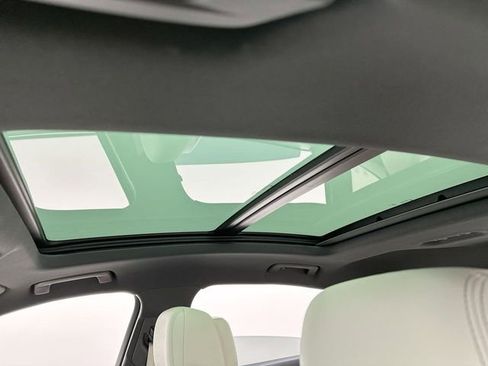 Certified 2024 Audi Q8 e-tron Premium Plus w/ Premium Plus Package image 22