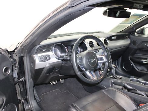 Used 2023 Ford Mustang Premium image 22