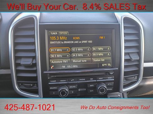 Used 2014 Porsche Cayenne Platinum Edition AWD/4WD image 30