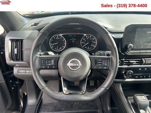 Used 2024 Nissan Pathfinder Rock Creek AWD/4WD image 13