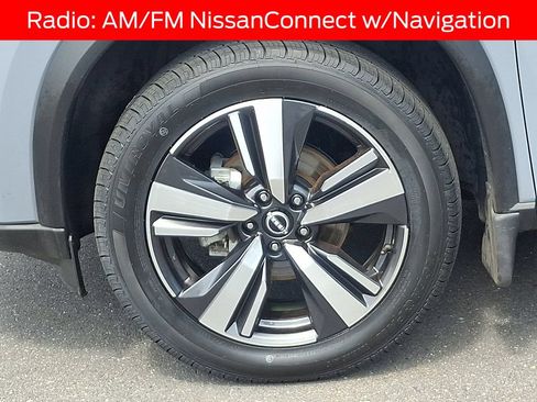 Used 2024 Nissan Rogue SL w/ SL Premium Package AWD/4WD image 8