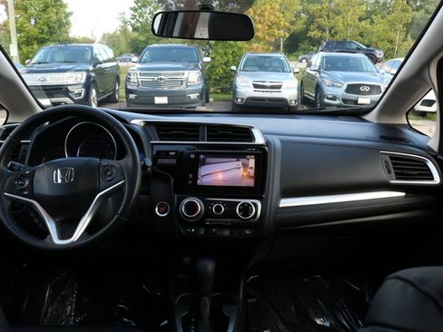 Used 2015 Honda Fit EX image 40
