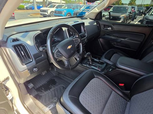 Used 2019 Chevrolet Colorado Z71 RWD image 17