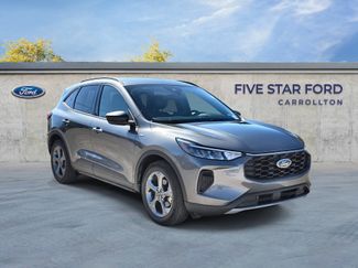 Used 2025 Ford Escape ST-Line video 1