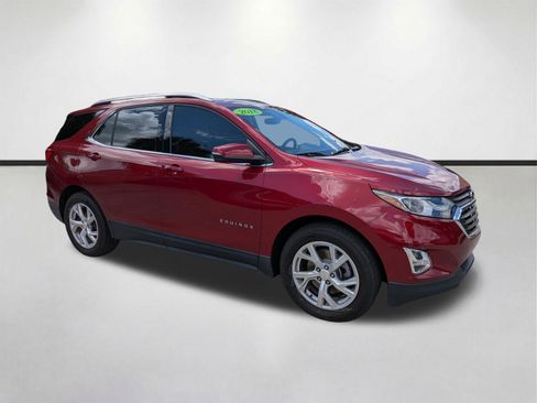 Used 2018 Chevrolet Equinox LT FWD image 2